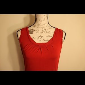 New style & co red scoop neck tank top small